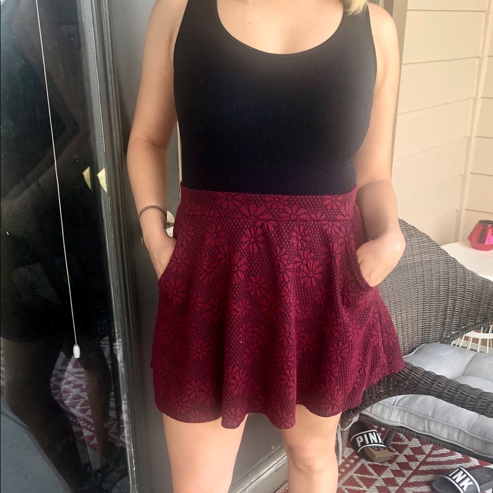 Red skirt with pockets